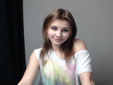 webcam girl relax_nina image #683141