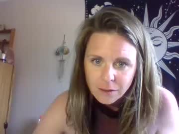 webcam girl naughtyymarie420 image #4641052
