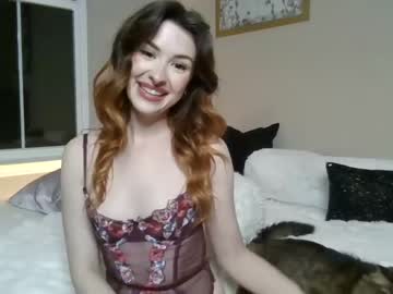 webcam girl milkywhiiite image #2647615