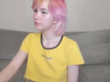 webcam girl karinalin18 image #3731266