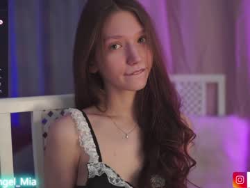 webcam girl angels_kiss image #5591345