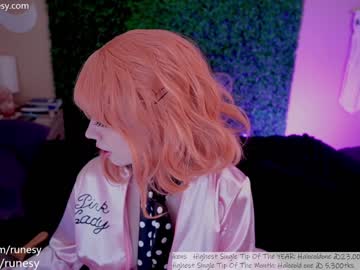webcam girl runesy image #5806433