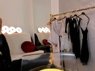 webcam girl hotfallingdevil image #581323