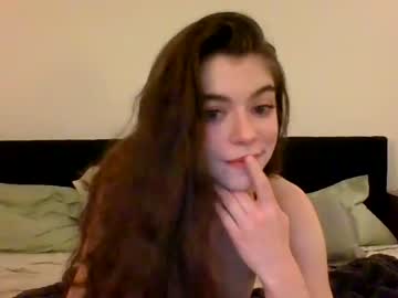 webcam girl rosegold18 image #3516229