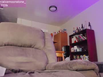 webcam girl alice_moonstone image #4460572