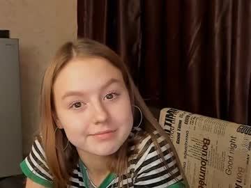 webcam girl charlenemine image #3262372