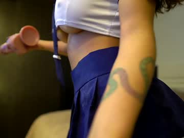 webcam girl nina_mon image #2647936