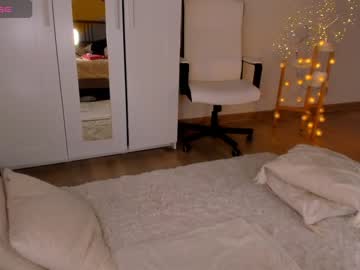 webcam girl roxy_blue_eyed_ image #6593216