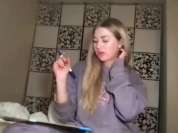 webcam girl blayzeenvy image #4187435
