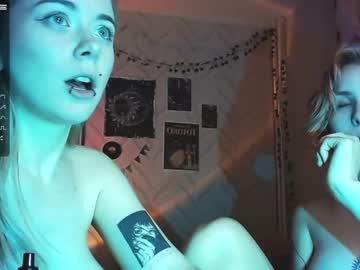 webcam girl nina_and_melanie image #190374