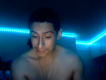 webcam man hung10inch916 image #3937671