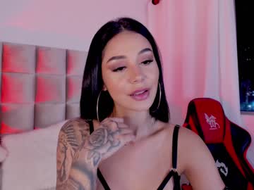 webcam girl candyred88 image #3106066
