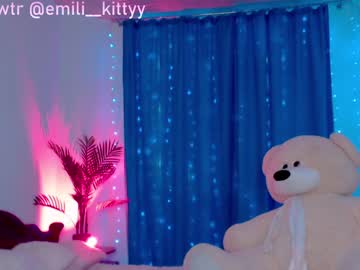 webcam girl lit1le_kitty_ image #523105