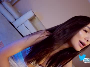 webcam girl hollyextra image #3089583
