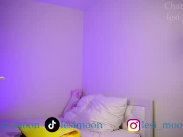 webcam girl lesi_moon image #6122603