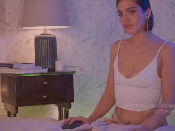 webcam girl _2strangers image #2531056