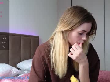 webcam girl sky_magic image #6670505