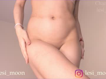 webcam girl lesi_moon image #5706318