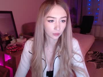 webcam girl gudeeetama image #262758