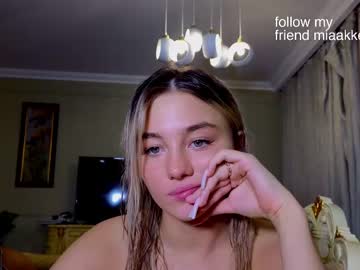 webcam girl lilly_mattsson image #5187637