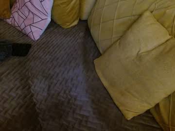 webcam girl juicy_peach88 image #3568054