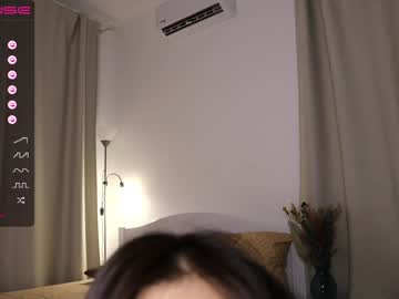 webcam girl refined_style image #4927134