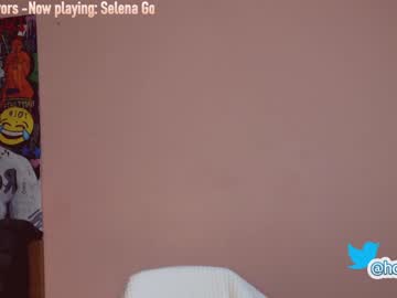 webcam girl hollyextra image #2083511