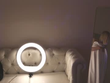 webcam girl oliviabr0wn image #3251107