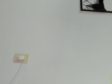 webcam girl lucie_beltran image #3477577