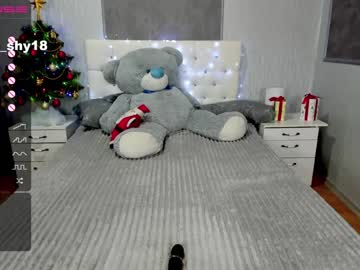 webcam girl emmika_ image #889051