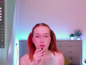 webcam girl strawberry_sunset image #2190203