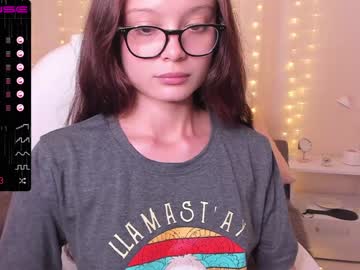 webcam girl urlittlegirl_ image #1097719