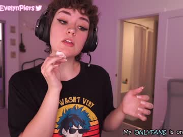 webcam girl evelynpiers image #2116449