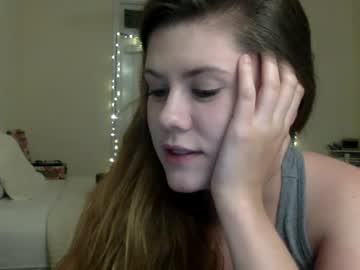 webcam girl highfivecreampie image #2102319
