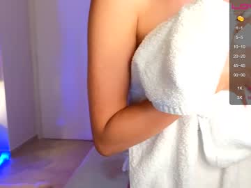webcam girl look_at_show image #4896256