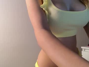 webcam girl trixie_taylor image #3976857