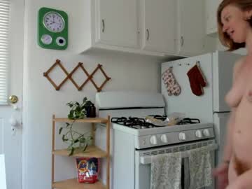 webcam girl pretendlunch image #4512975