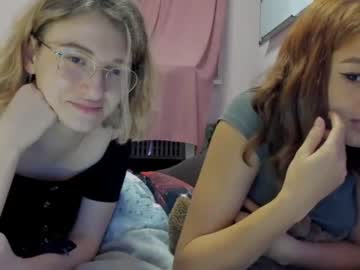webcam girl twix_llll image #520406