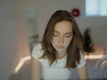 webcam girl silent_chill image #6059477