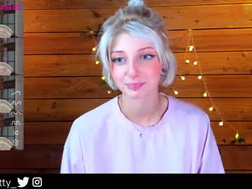 webcam girl lit1le_kitty_ image #2875030