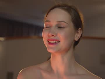webcam girl purefection_ image #6032793