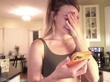 webcam girl phoenix_taylor image #3112484