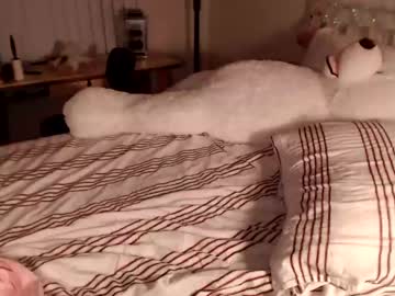 webcam girl christine_horny image #1053496
