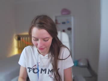 webcam girl pion_white image #1473433