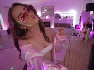 webcam girl hannahjames710 image #929891