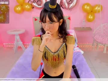 webcam girl little_effy18 image #3132900