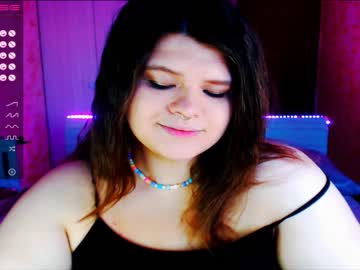 webcam girl _sofaluv_ image #2053907
