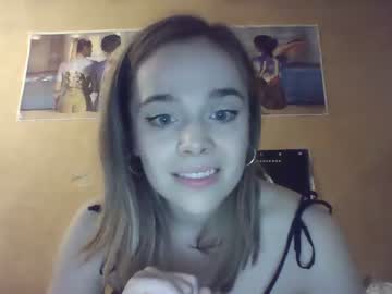 webcam girl cute_alyssia image #5034584