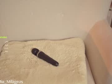 webcam girl mia_milagros image #5475084