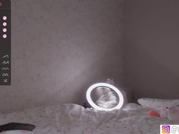 webcam girl bzzzme image #6612220